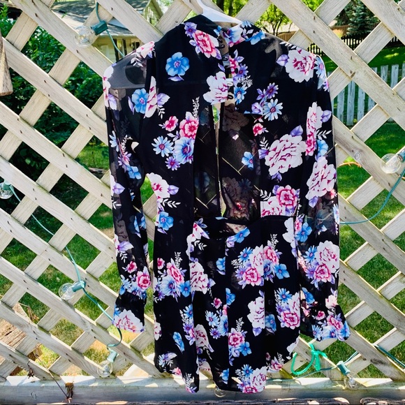 NWOT! Forever 21 Floral Romper - Picture 3 of 6